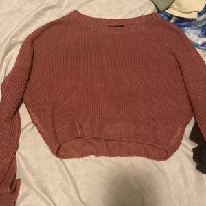 Cropped sweater, good condition